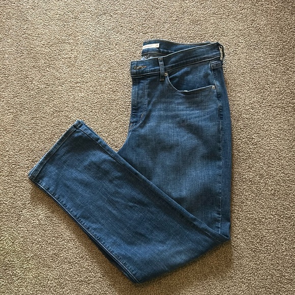 Levi's Denim - Levi’s Women's Classic Mid Rise Straight-Leg Jean